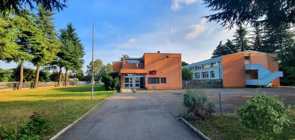 Selezione relativa alla concessione in comodato d'uso dell'alloggio annesso all'edificio di proprietà comunale “Scuola Secondaria di primo grado Raimondi” 